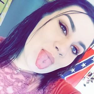 Meet your Posher, Cara